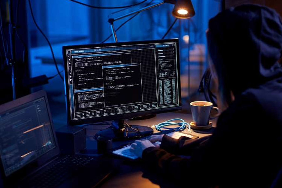 hacker gorra